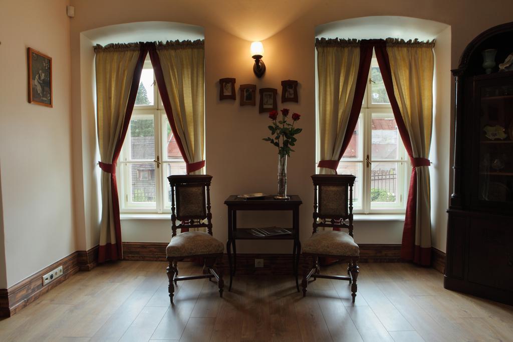 Apartmany Antik Pratterov Dom Banská Štiavnica 객실 사진